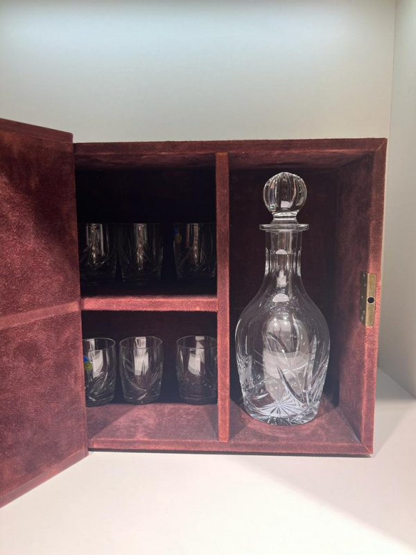 Книга -бар хрустальный штоф + 6 рюмок In vino veritas